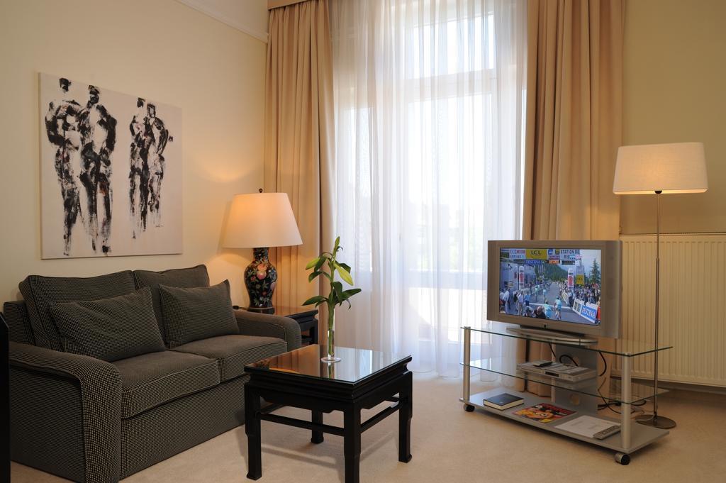 Villa Viktoria 뒤셀도르프 외부 사진